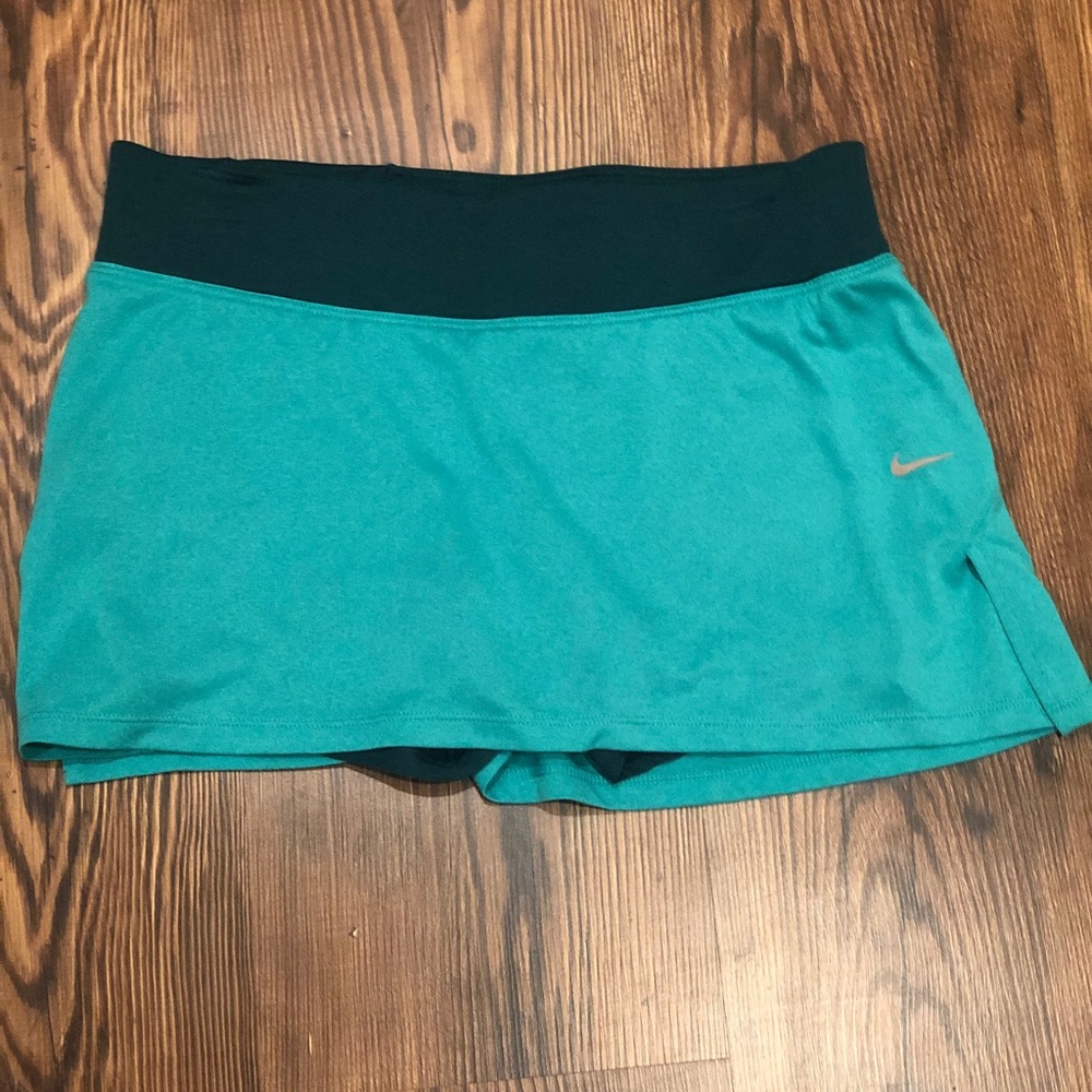 Nike tennis skirt